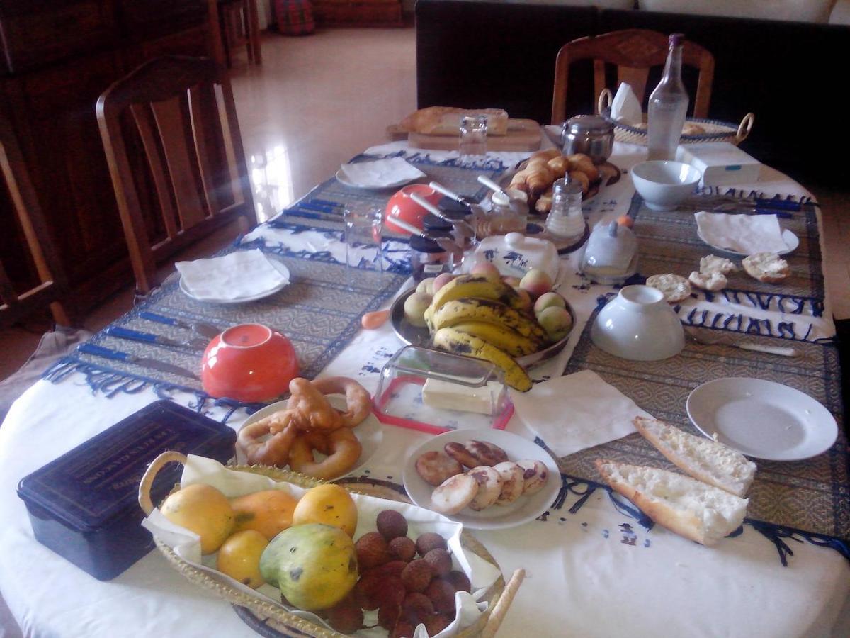 Ambohijanaka Bg Tours B&B 외부 사진
